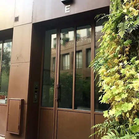 Amazing Duplex In Bastille *